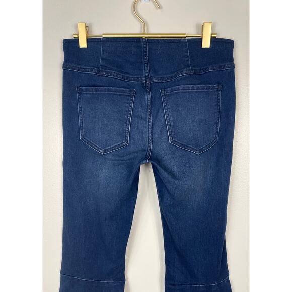 We The Free Penny Pull-On Flare Jeans Riviera Blue Size 26 *Altered to Raw Hem - Picture 10 of 15